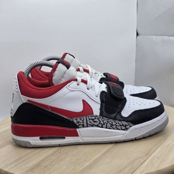 Nike Air Jordan Legacy 312 Low Fire Red/White Womens size 7.5  CD9054-160 GS6Y - Picture 3 of 9
